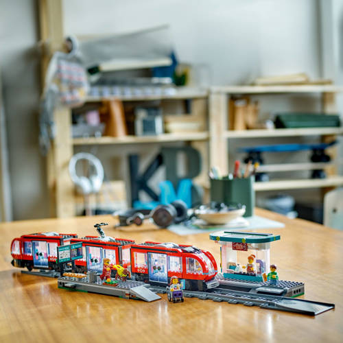 Lego City Stadstram en station speelgoedset 60423 City Trains Bouwset