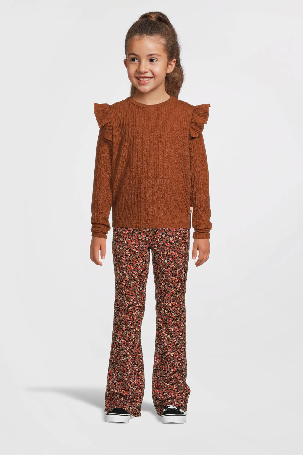 Bruine meisjes Moodstreet top Senna van polyester met effen, lange mouwen, ronde hals en ruches