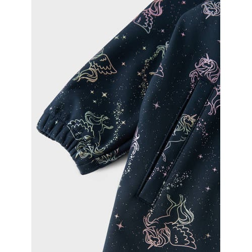 name it MINI softshell buitenspeelpak met all over print donkerblauw roze metallic Jas Jongens Meisjes Polyester Capuchon 110