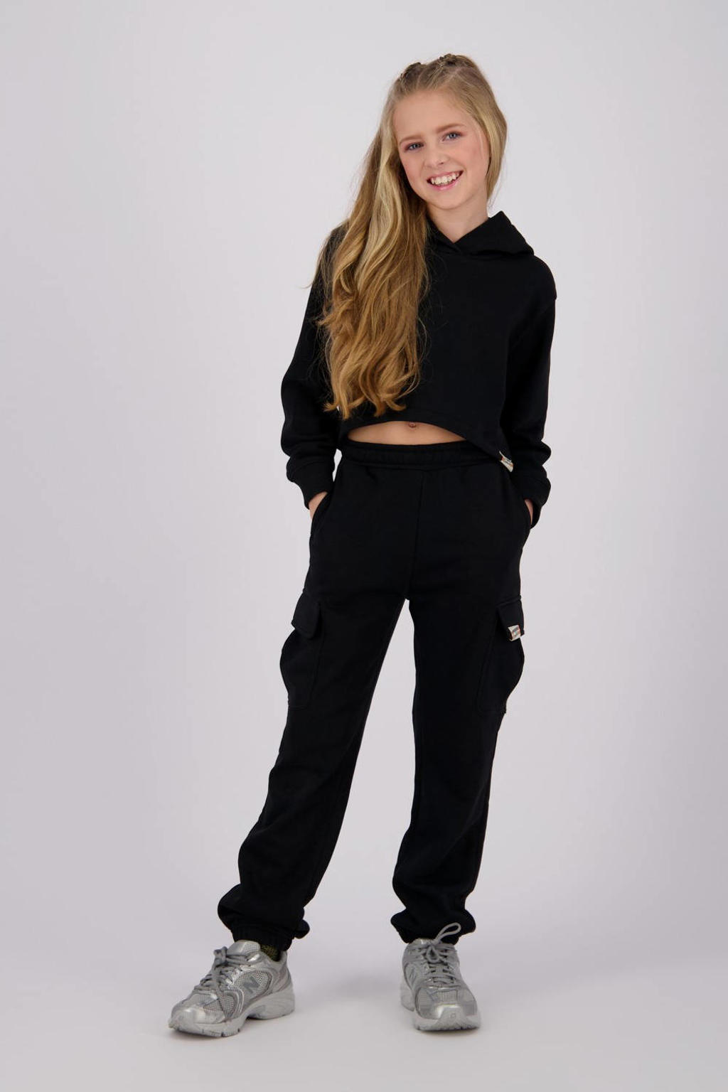 Zwarte meisjes Vingino high waist loose fit joggingbroek Basic van sweat materiaal met elastische tailleband en effen