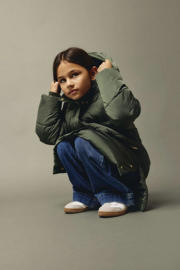 thumbnail: Donkergroene meisjes NAME IT KIDS gewatteerde winterjas van polyester met effen, lange mouwen, capuchon, rits- en drukknoopsluiting en geribde boorden