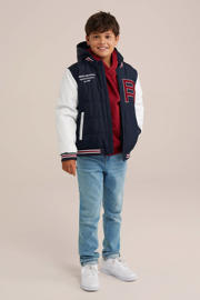 thumbnail: Blauwe jongens WE Fashion baseball jacket van polyester met meerkleurige print, lange mouwen, capuchon en ritssluiting