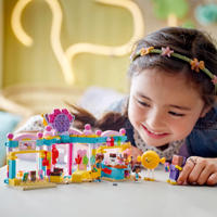 thumbnail: LEGO Friends Heartlake City snoepwinkel speelset 42649