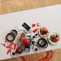 thumbnail: LEGO Ducati Panigale V4 S motor 42202