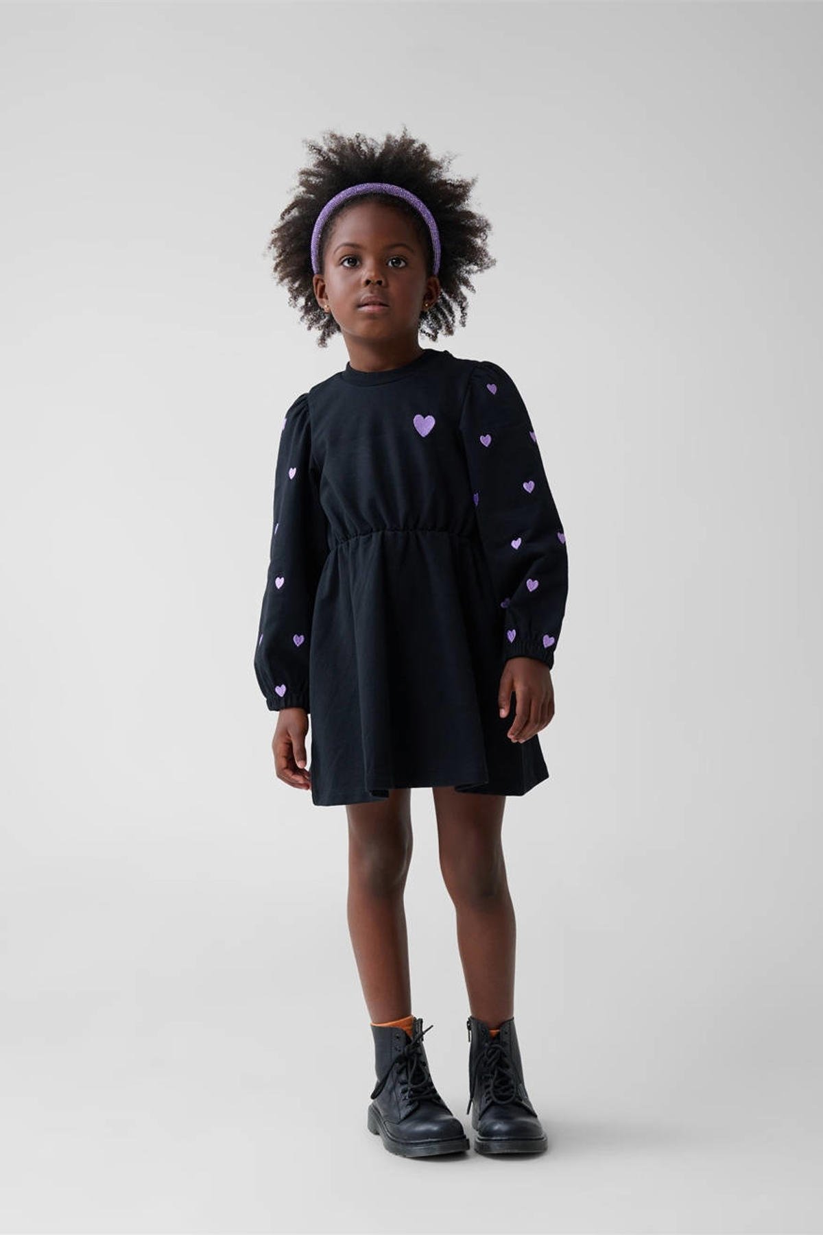 Shoeby jurk met hartjes en borduursels zwart/lila