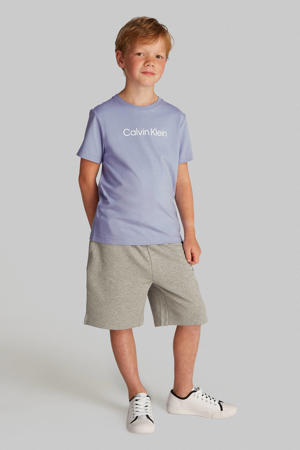 T-shirt lila