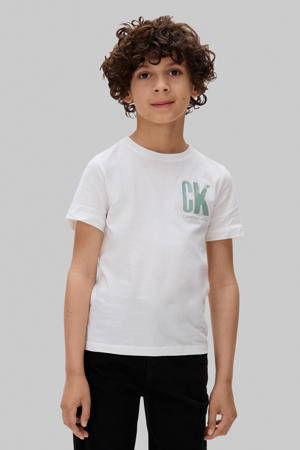 T-shirt wit