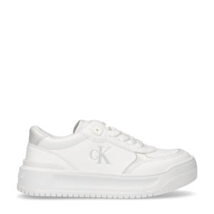   sneakers wit
