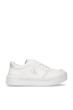 sneakers wit