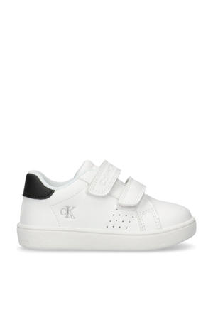 sneakers wit
