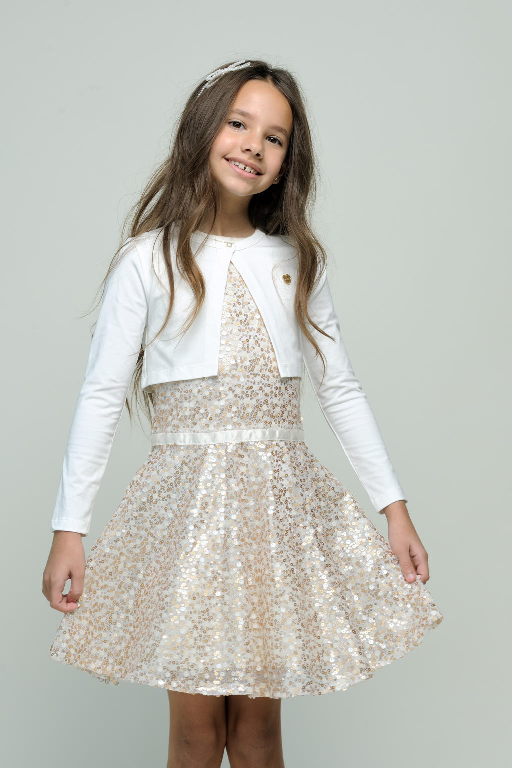 Witte meisjes Le Chic bolero van stretchkatoen met lange mouwen, ronde hals, knoopsluiting en parels