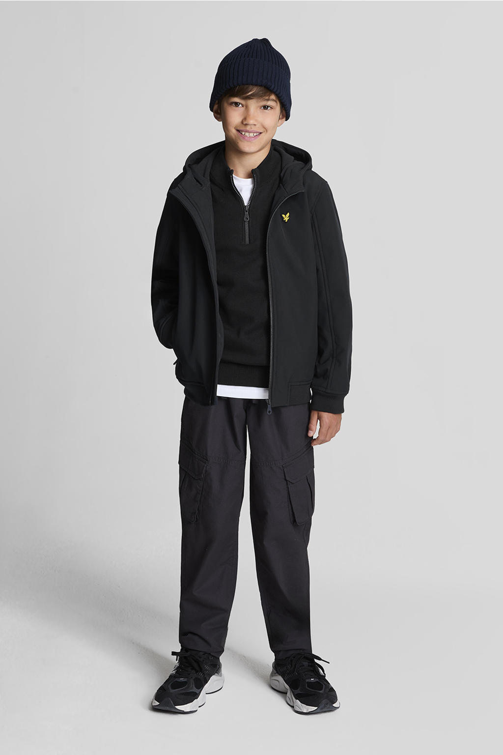 Zwarte jongens Lyle & Scott Softshell jas van polyester met effen, lange mouwen, capuchon en ritssluiting