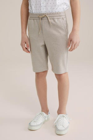 casual short beige