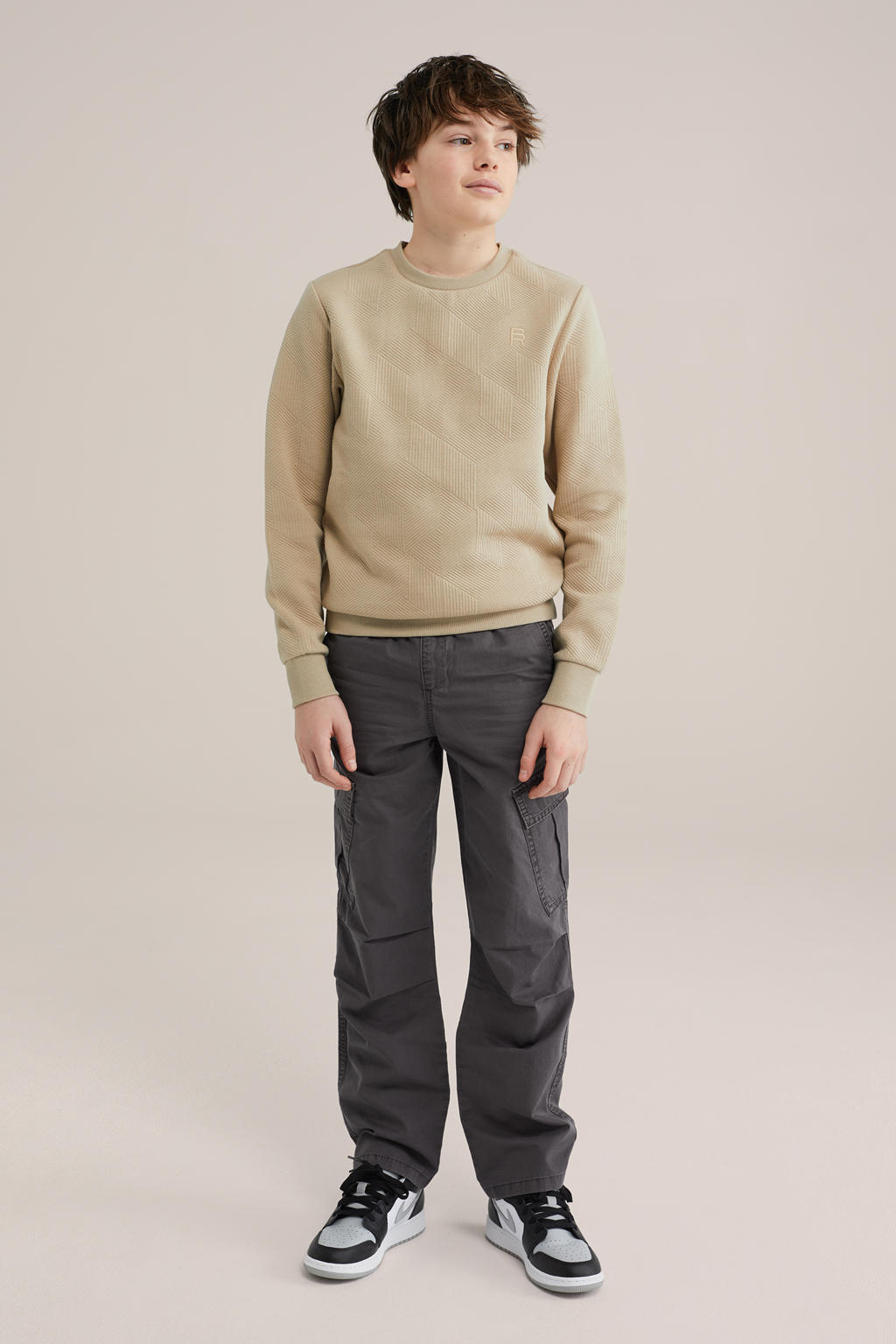 Antraciete jongens WE Fashion Blue Ridge straight casual broek van katoen met elastische tailleband met koord en effen