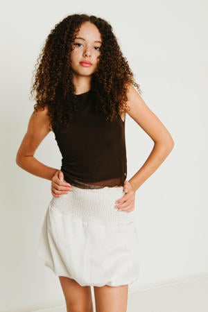 mouwloze top bruin