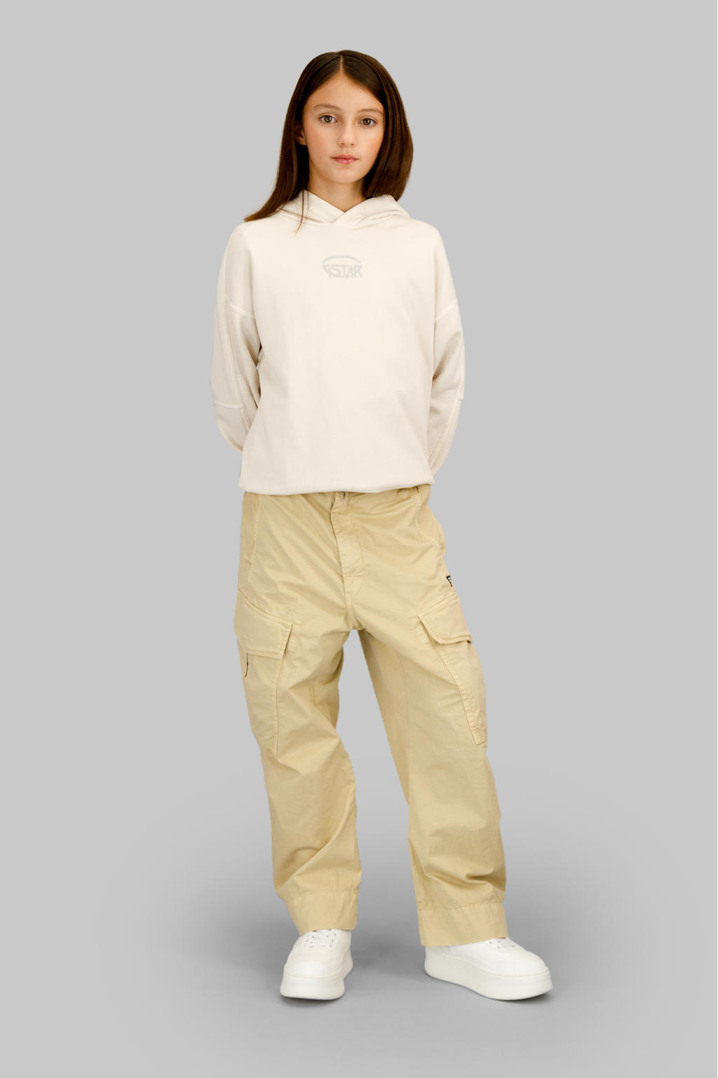 Kakikleurige meisjes G-STAR relaxed cargo broek van stretchkatoen met high waist, rits- en drukknoopsluiting en effen