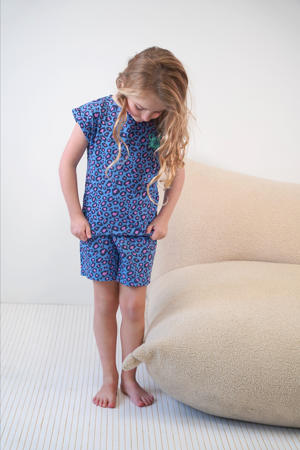 shortama blauw