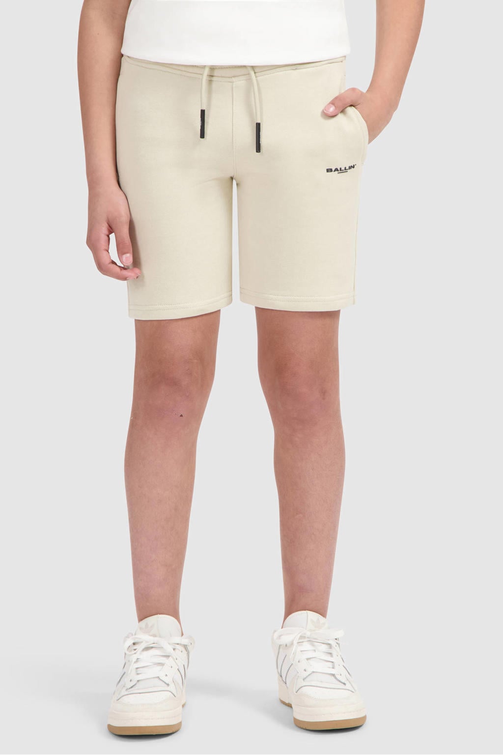 Beige jongens Ballin sweatshort van katoen met elastische tailleband met koord en effen