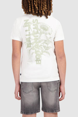T-shirt wit