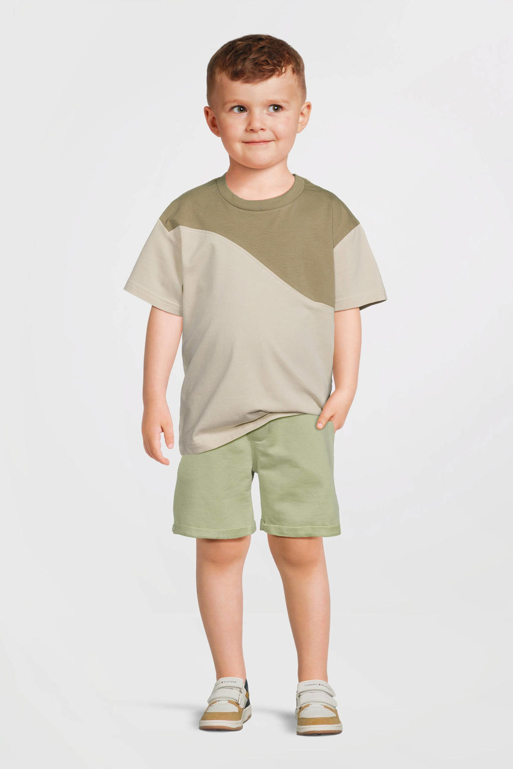 LEVV Little regular sweatshort groen
