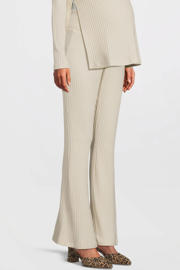 thumbnail: MAMALICIOUS high waist zwangerschaps flared broek ecru
