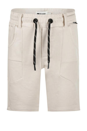 casual short beige