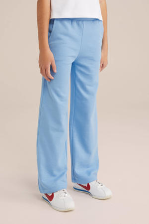 straight sweatpant lichtblauw