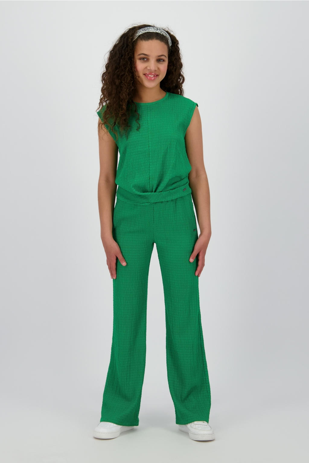 Groene meisjes Raizzed blousetop van polyester met effen, korte mouwen, ronde hals en textuur