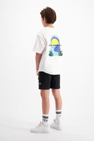 T-shirt wit