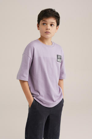 T-shirt paars