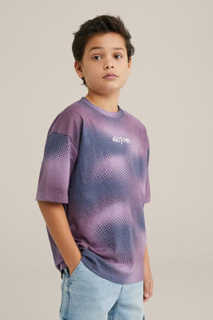 t-shirt paars