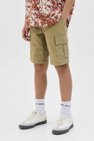 loose cargo short bruin