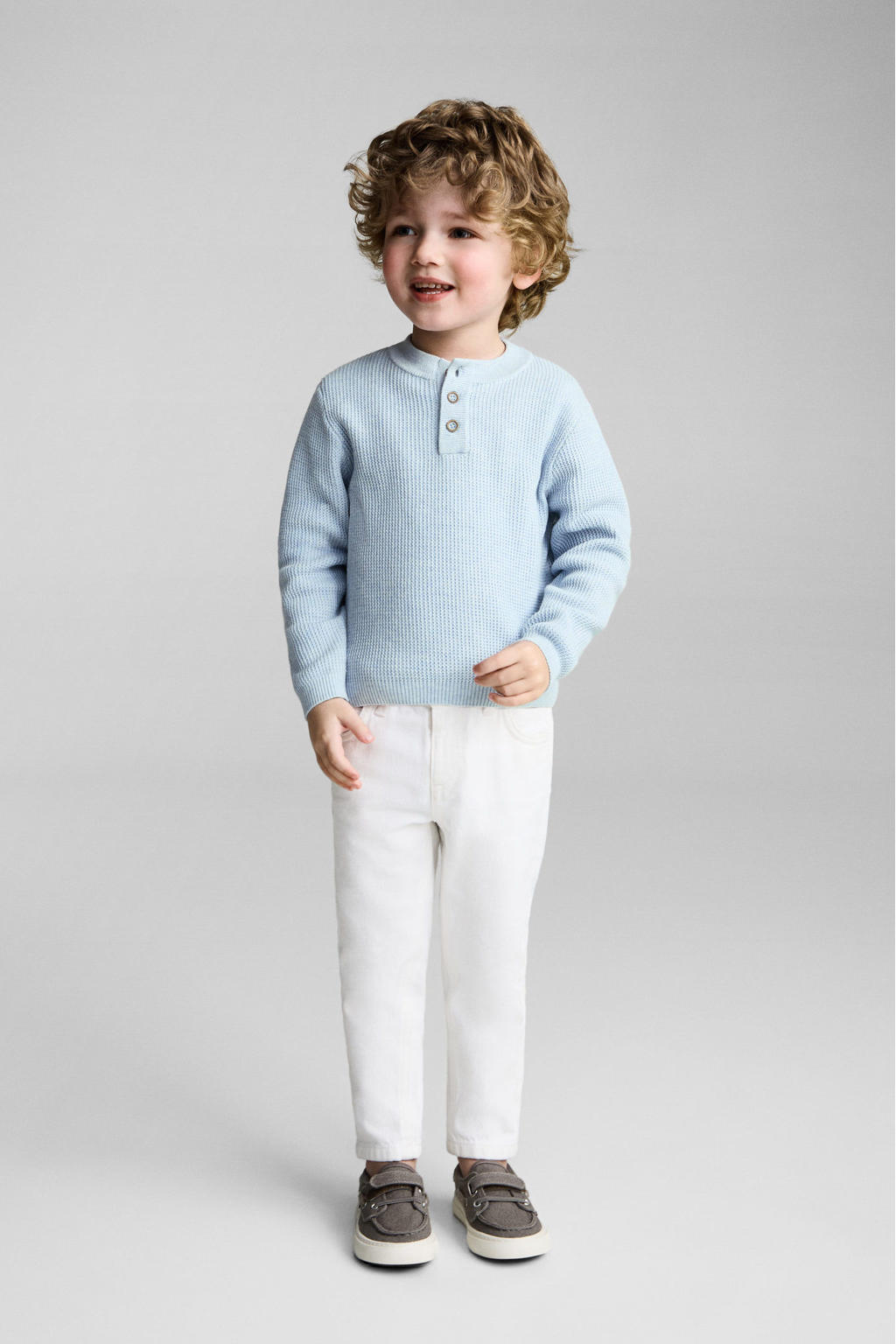 Lichtblauwe jongens Mango Kids gebreide trui van katoen met effen, lange mouwen, ronde hals en knoopsluiting