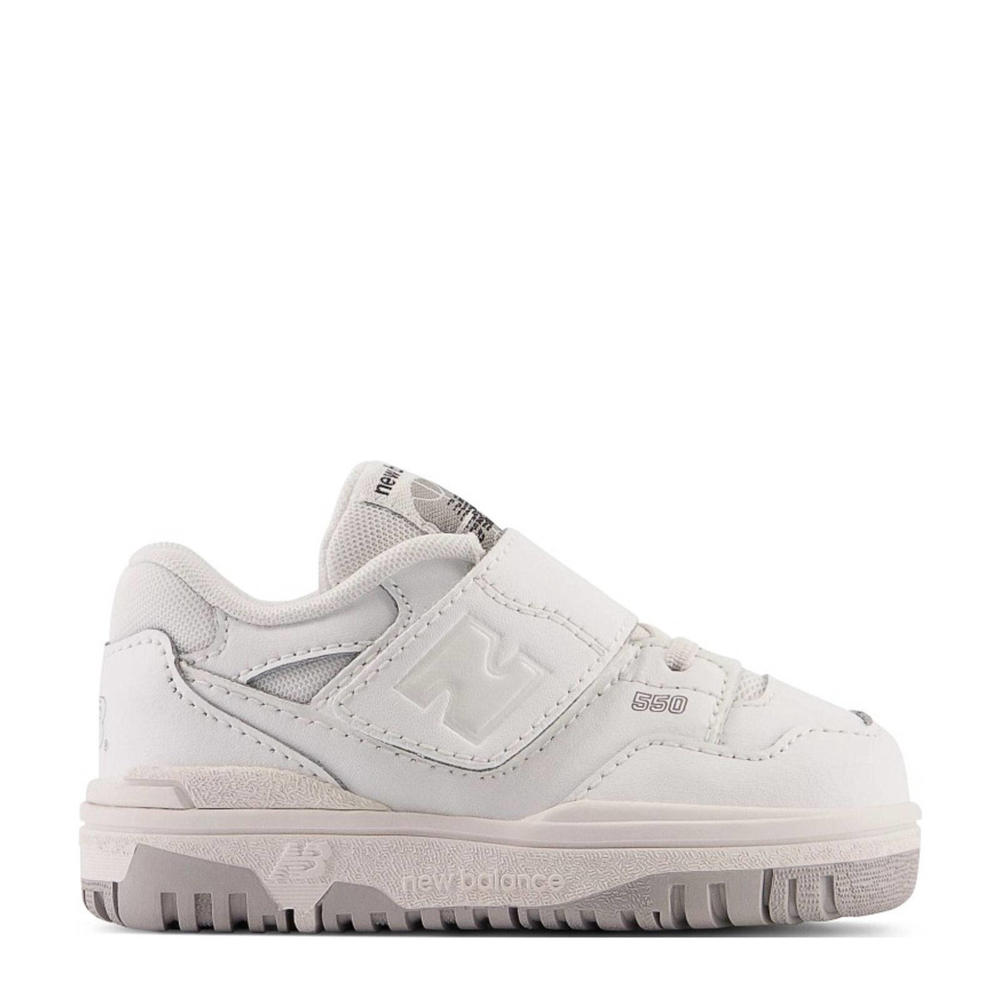 Witte jongens en meisjes New Balance 550 sneakers van bovenwerk van imitatiesuede/voering van textiel met elastische veter- met klittenbandsluiting