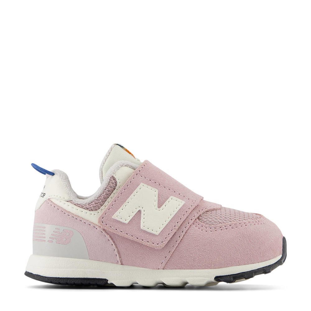 Lichtroze en witte jongens en meisjes New Balance 574 sneakers van suede/voering: textiel/voetbed: eva met klittenband