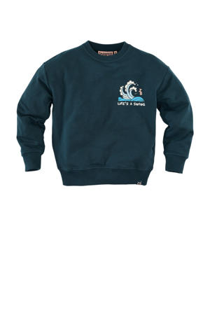 sweater Agostino met backprint oceaanblauw