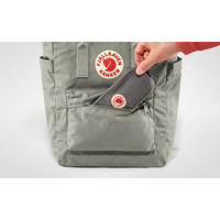 thumbnail: Fjällräven rugzak Kanken Totepack frost green