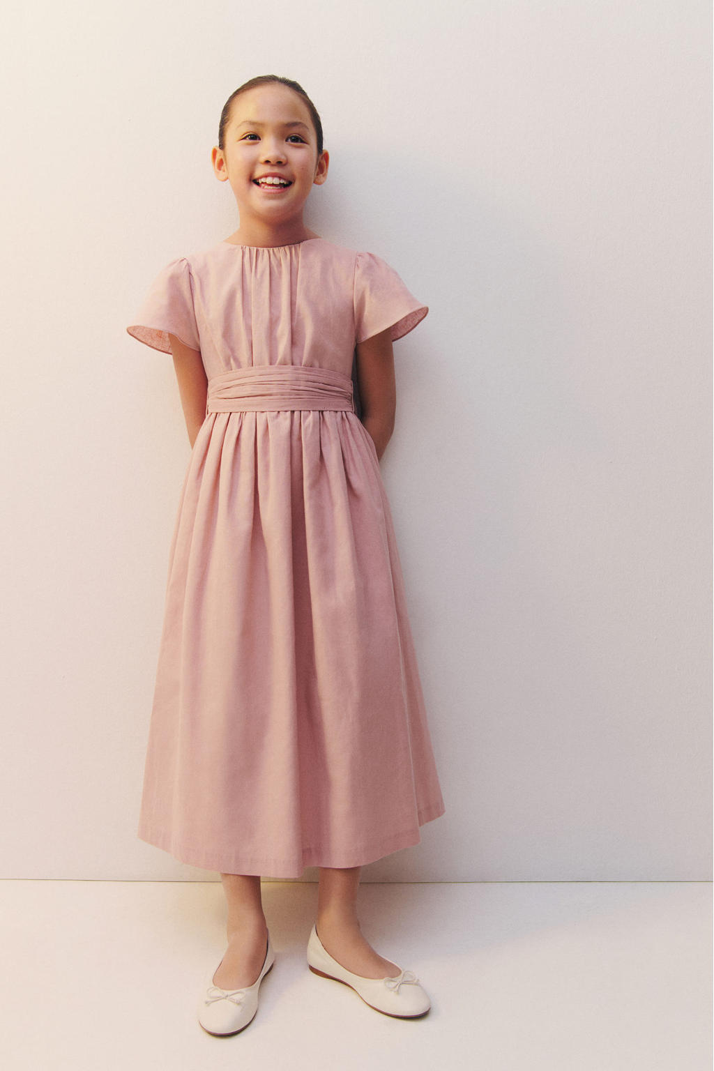 Roze meisjes Mango Kids maxi jurk van linnen met effen, korte mouwen, ronde hals en knoopsluiting