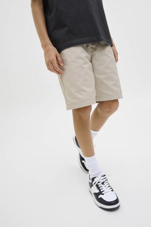 loose casual short ecru
