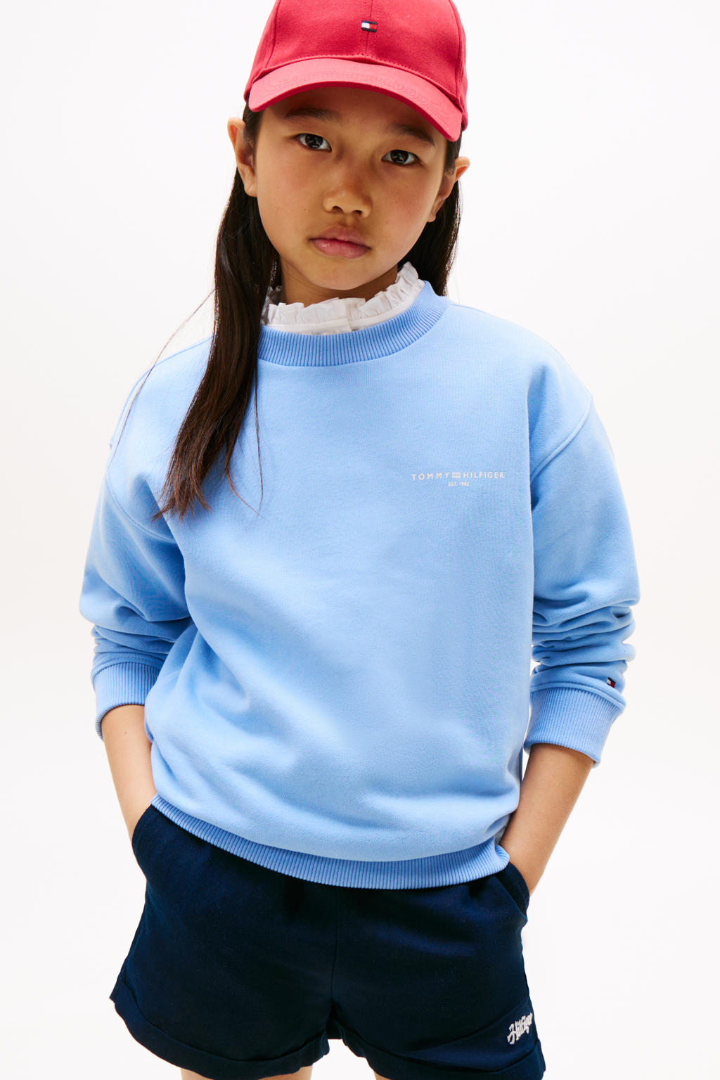 Lichtblauwe jongens en meisjes Tommy Hilfiger sweater van katoen met tekst print, lange mouwen, ronde hals en geribde boorden