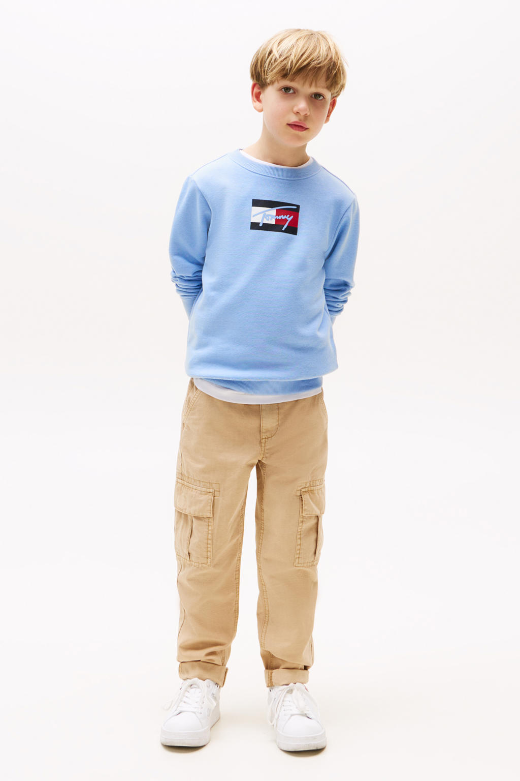 Lichtblauwe jongens Tommy Hilfiger sweater van katoen met logo dessin, lange mouwen, ronde hals en geribde boorden