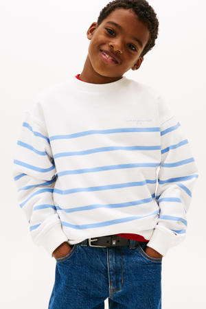 sweater wit