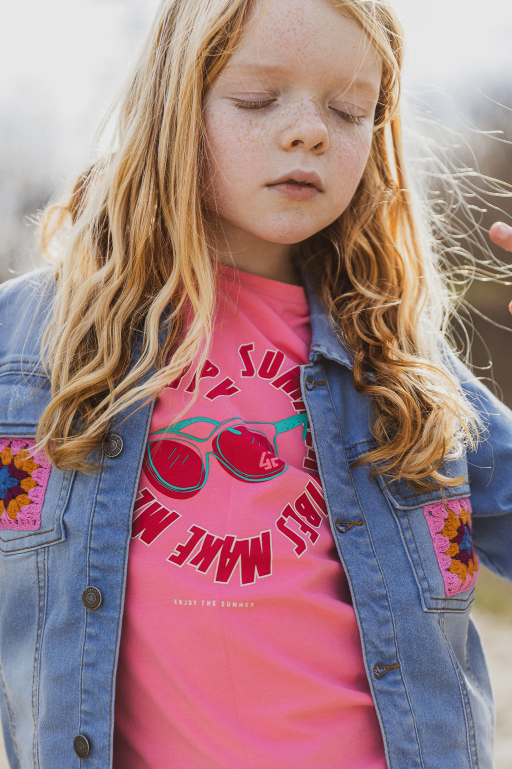 Light blue denim meisjes 4PRESIDENT spijkerjas zomer van stretchkatoen met backprint, lange mouwen, klassieke kraag en knoopsluiting