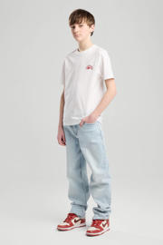 thumbnail: America Today T-shirt wit