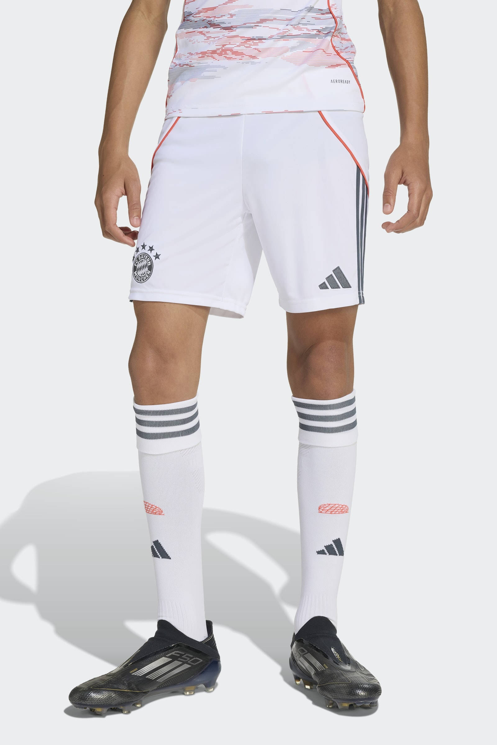 adidas Performance Junior FC Bayern München voetbalshort 25/26 |  kleertjes.com