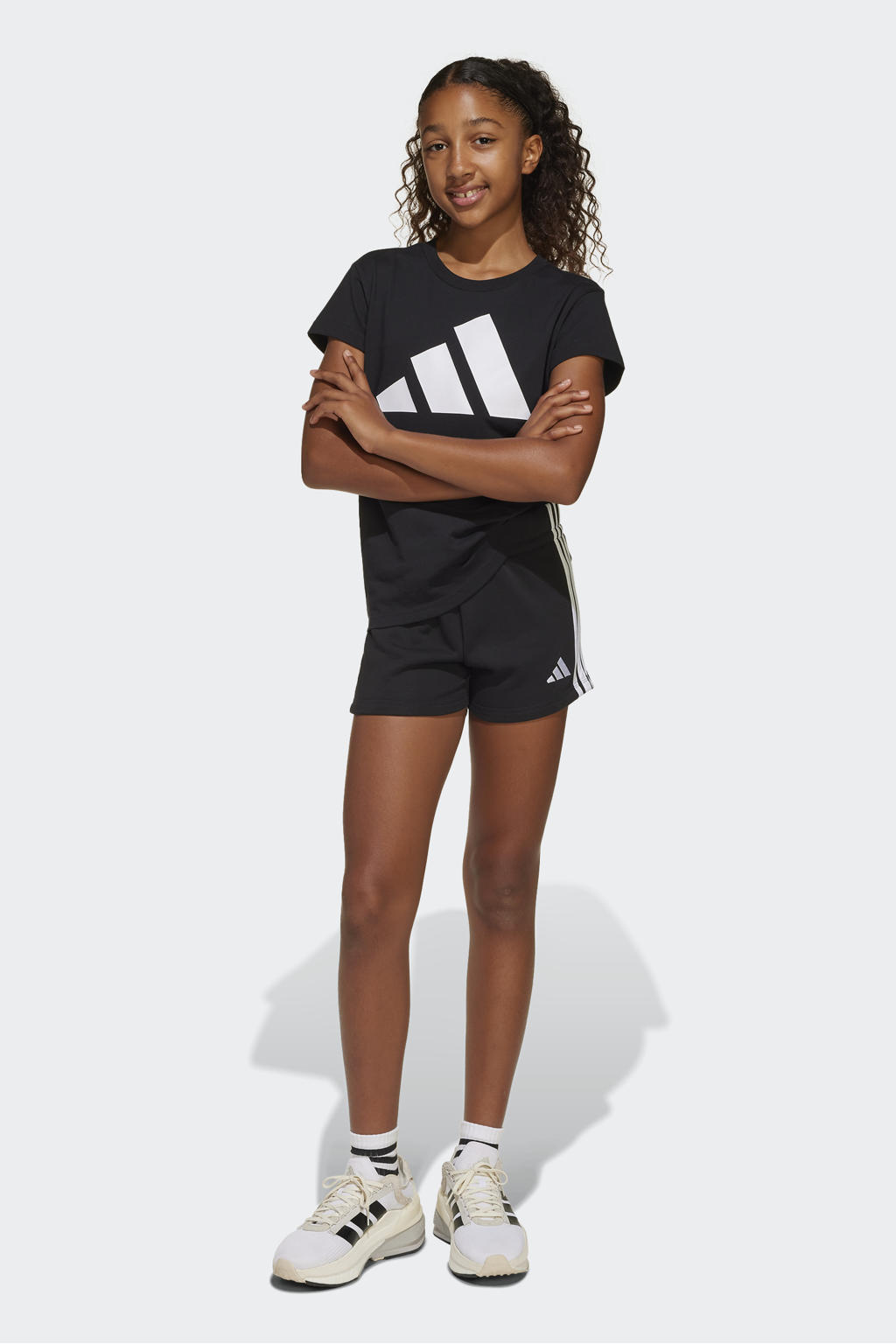 Zwarte meisjes adidas Sportswear sweatshort van katoen met elastische tailleband met koord en logo dessin