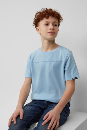 T-shirt lichtblauw