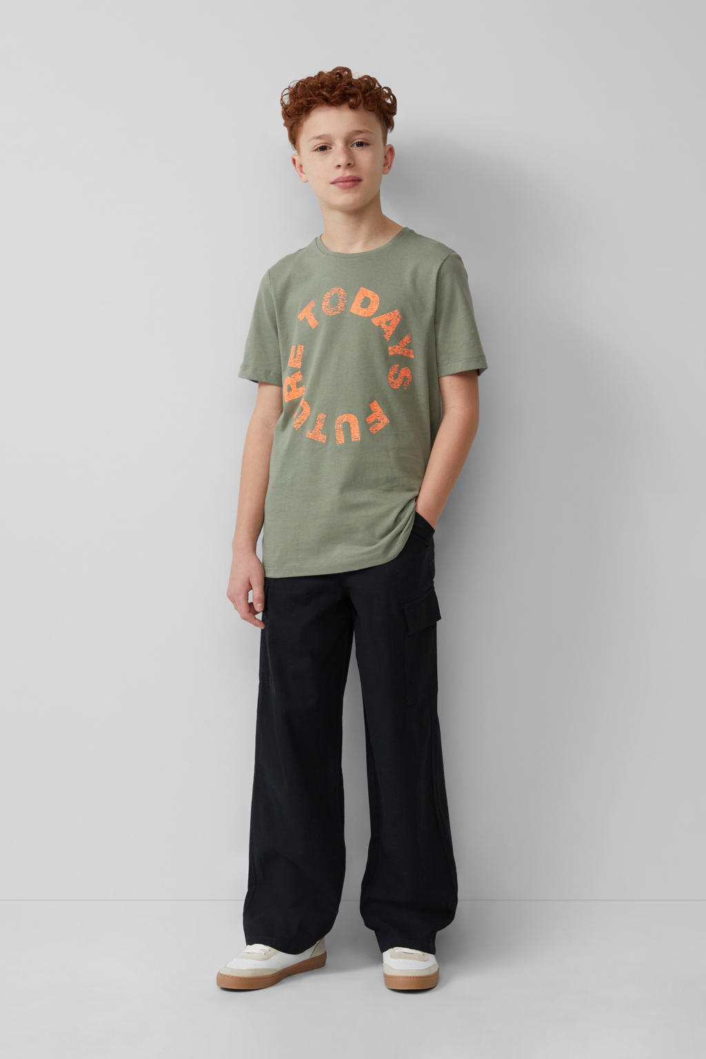 Donkergroene jongens s.Oliver T-shirt van katoen met tekst print, korte mouwen en ronde hals
