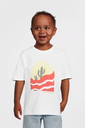 T-shirt wit
