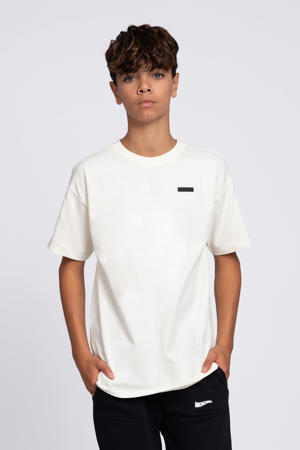 T-shirt wit